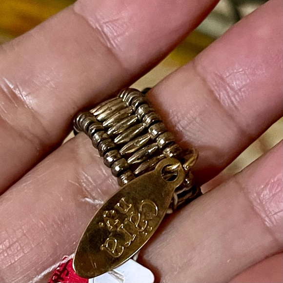 CARA n.y. Vintage Look Statement Ring - Picture 9 of 11